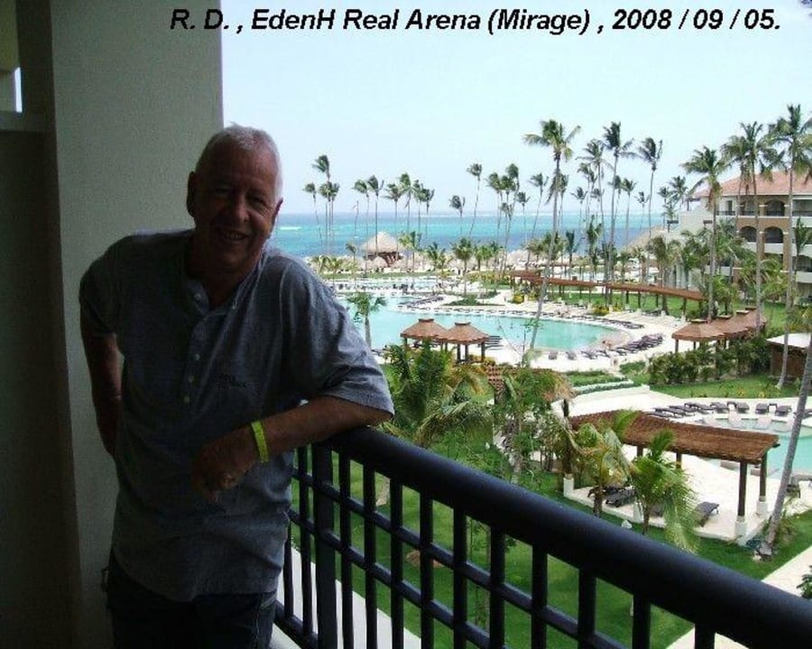 Hotel pools Dreams Royal Beach Punta Cana