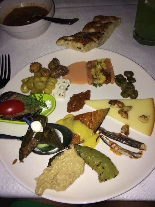 Lecker Well Palace Side