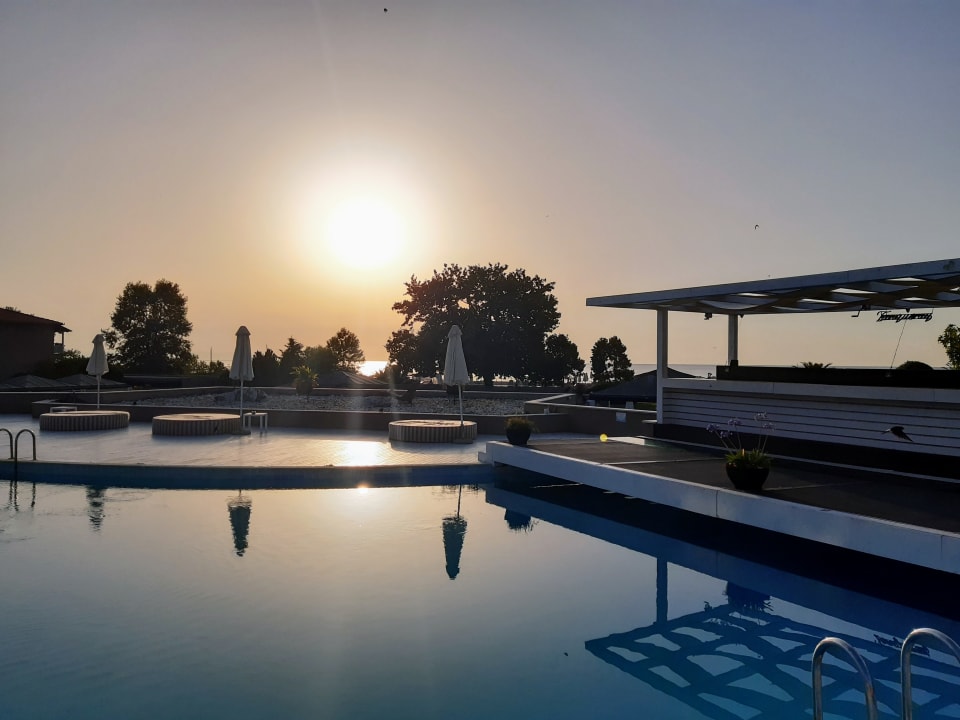 Pool Hotel Dion Palace Resort and Spa