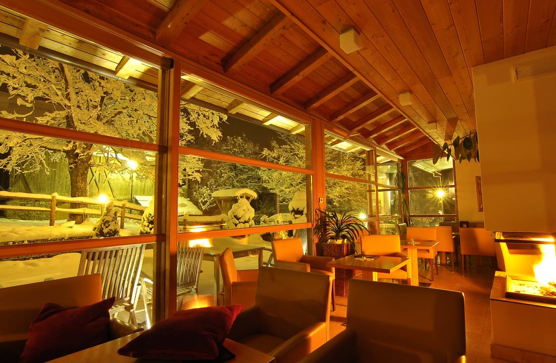 Lobby Hotel Monte Paraccia