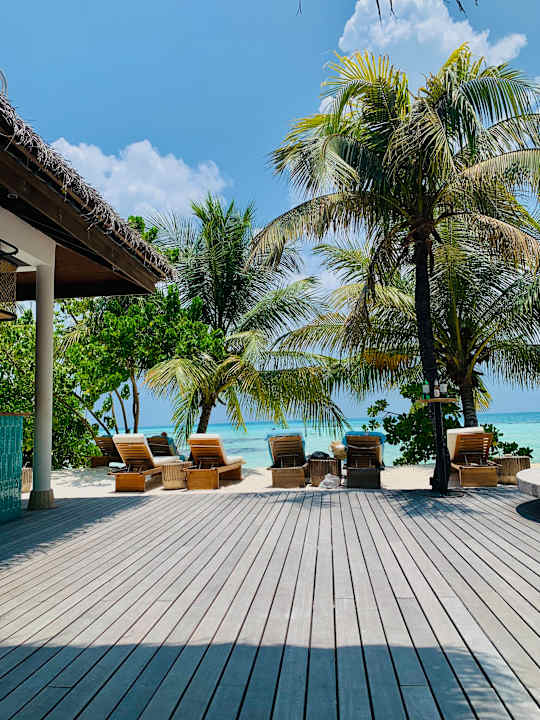 Außenansicht Stone Hotel Dhiffushi