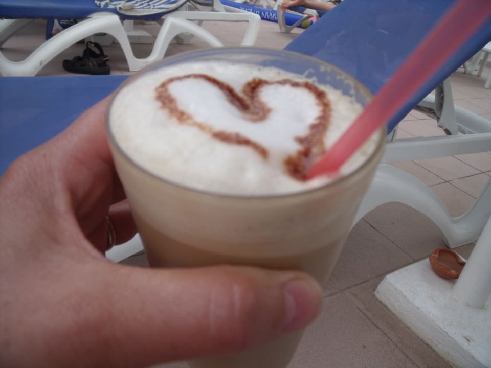 Milchkaffee Calimera Yati Beach