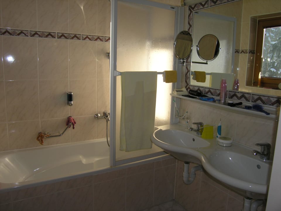 Badezimmer Hotel Auffacher Hof