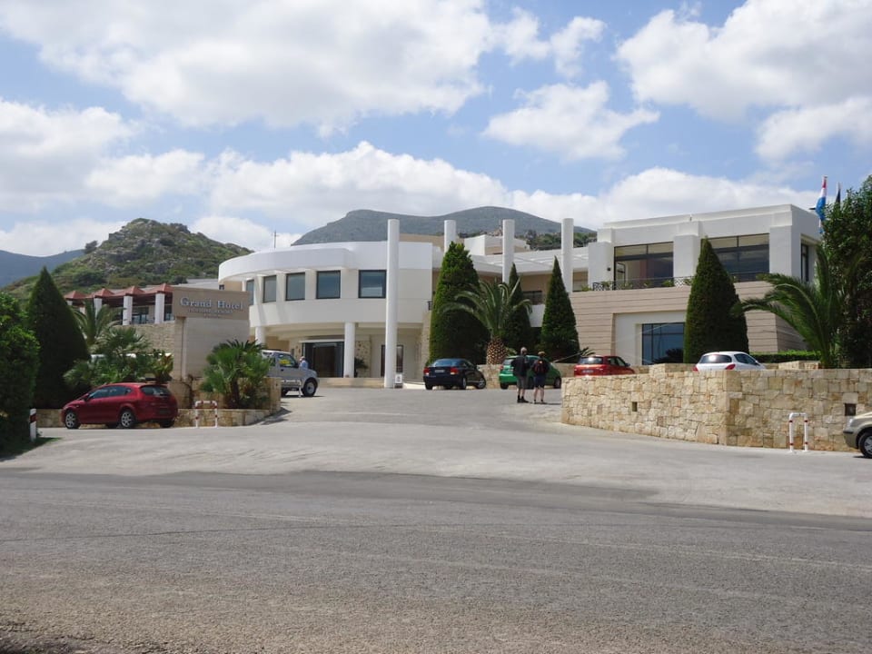 Mai 2011 Grand Hotel Holiday Resort