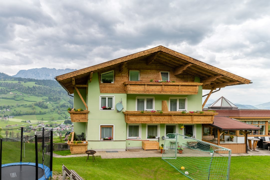 Außenansicht Panoramahotel Stocker