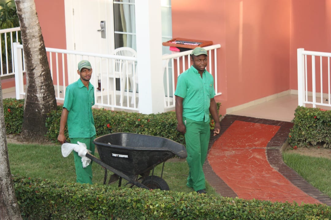 Immer fleißig und gut gelaunt Grand Palladium Punta Cana Resort & Spa