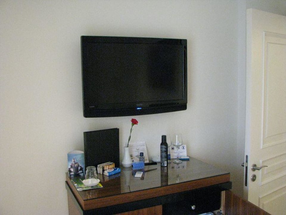 Fernseher im Zimmer Ali Bey Club