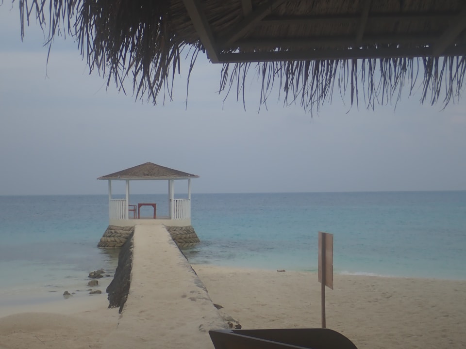 Strand Centara Ras Fushi Resort & Spa Maldives
