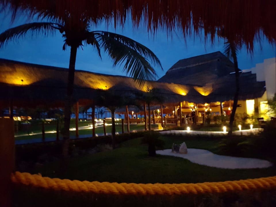 Lobbybar Akumal Bay Beach & Wellness Resort