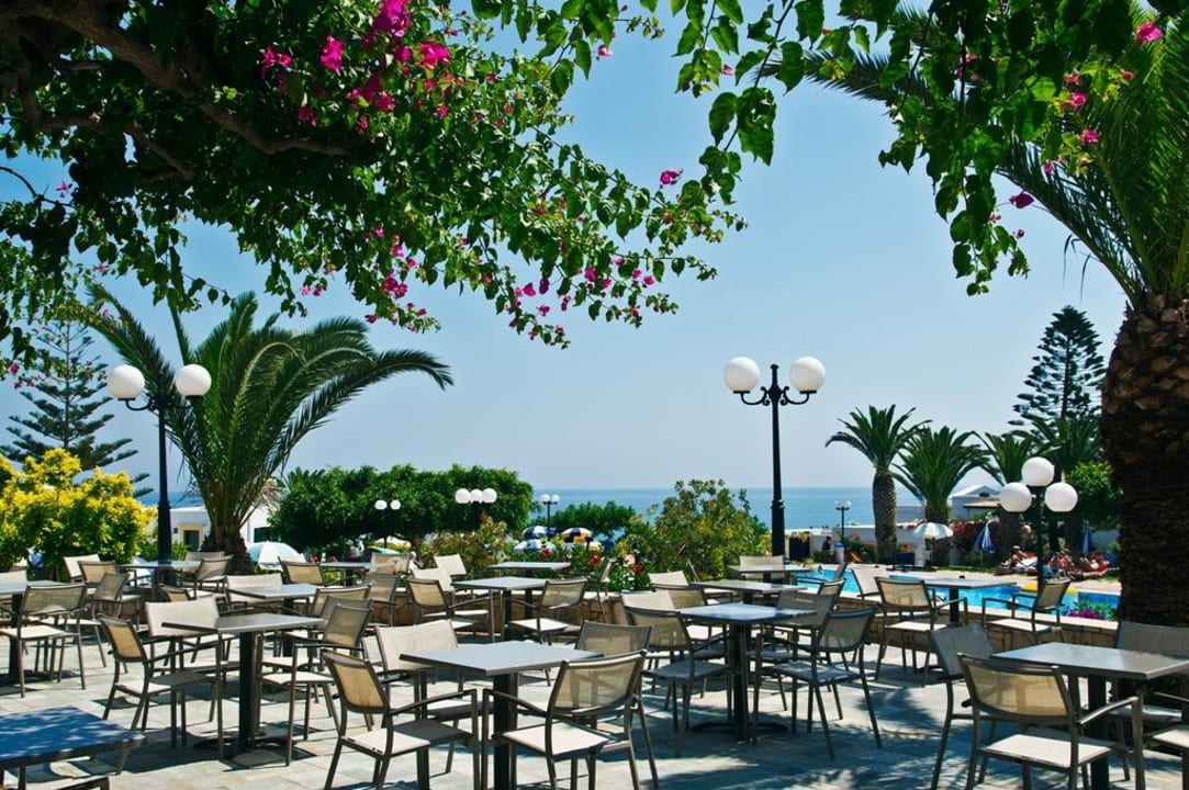 Blick von der Bar TUI SUNEO Chrissi Amoudia