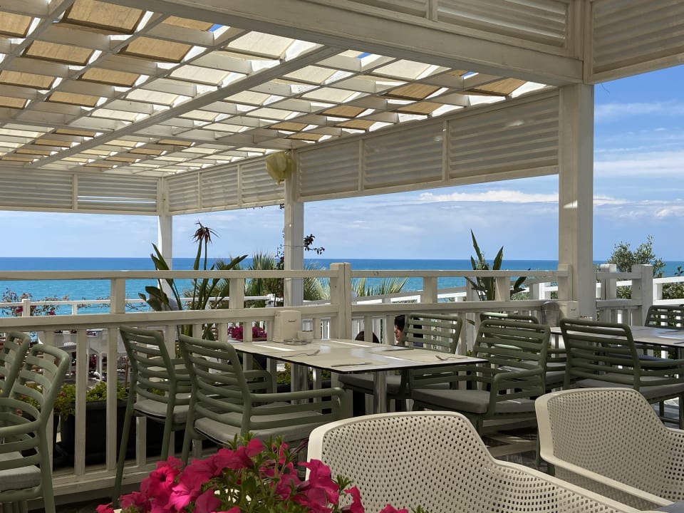 Strand Can Garden Resort