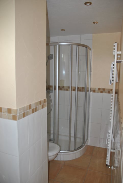 Duschbereich Hotel Zur Sonne