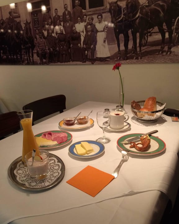 Served breakfast Bauerei & Gasthof Krone