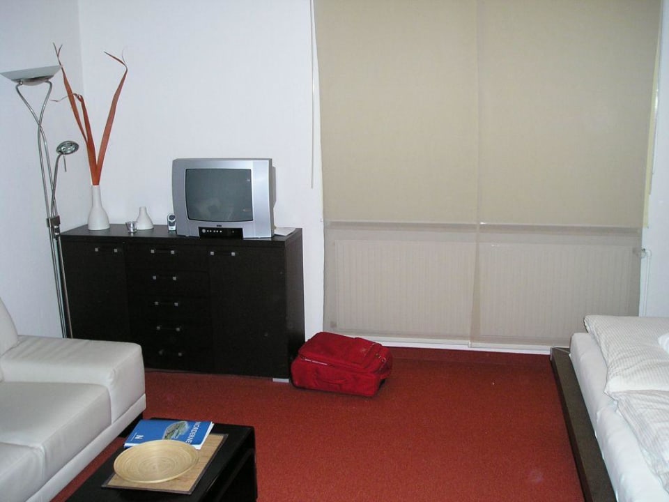 Ordentliches TV und auch ein CD-Radio Appartements bade:haus Norderney