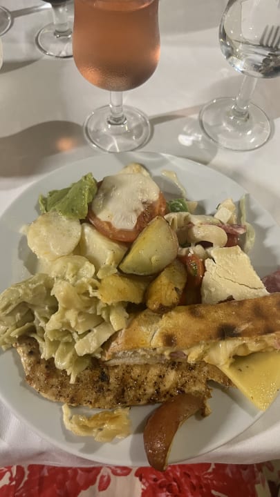 Gastro Hotel Riu Karamboa