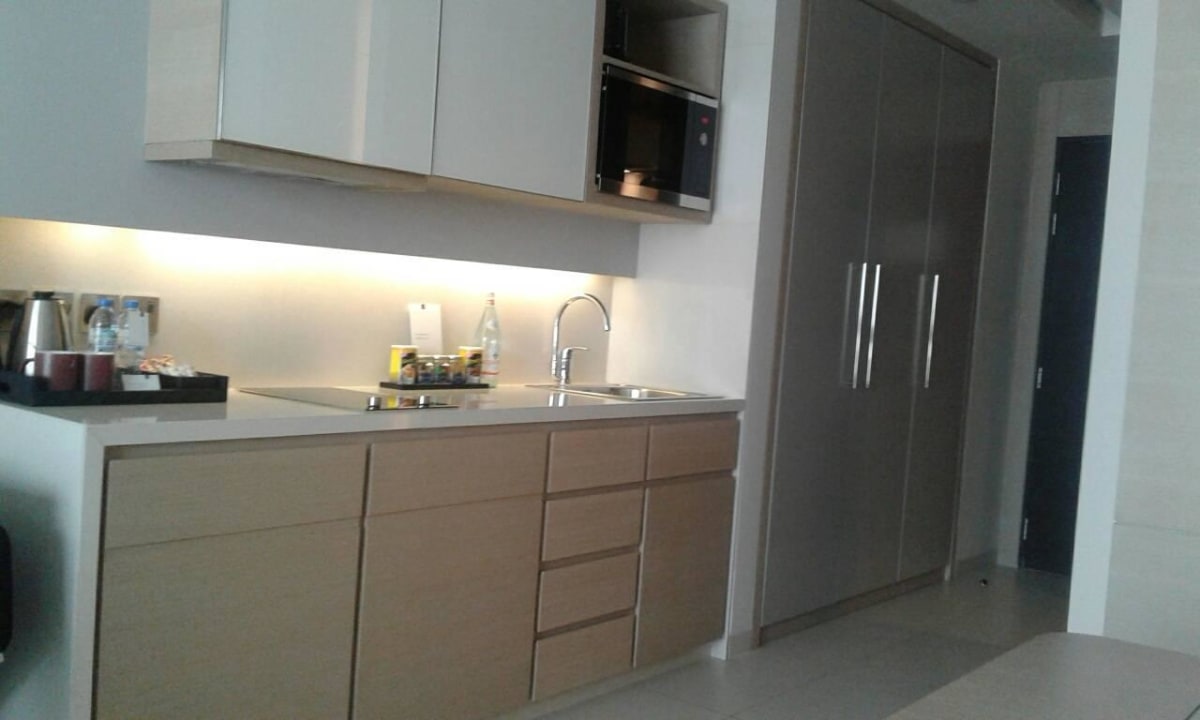 Kitchenette Capital Centre Arjaan by Rotana