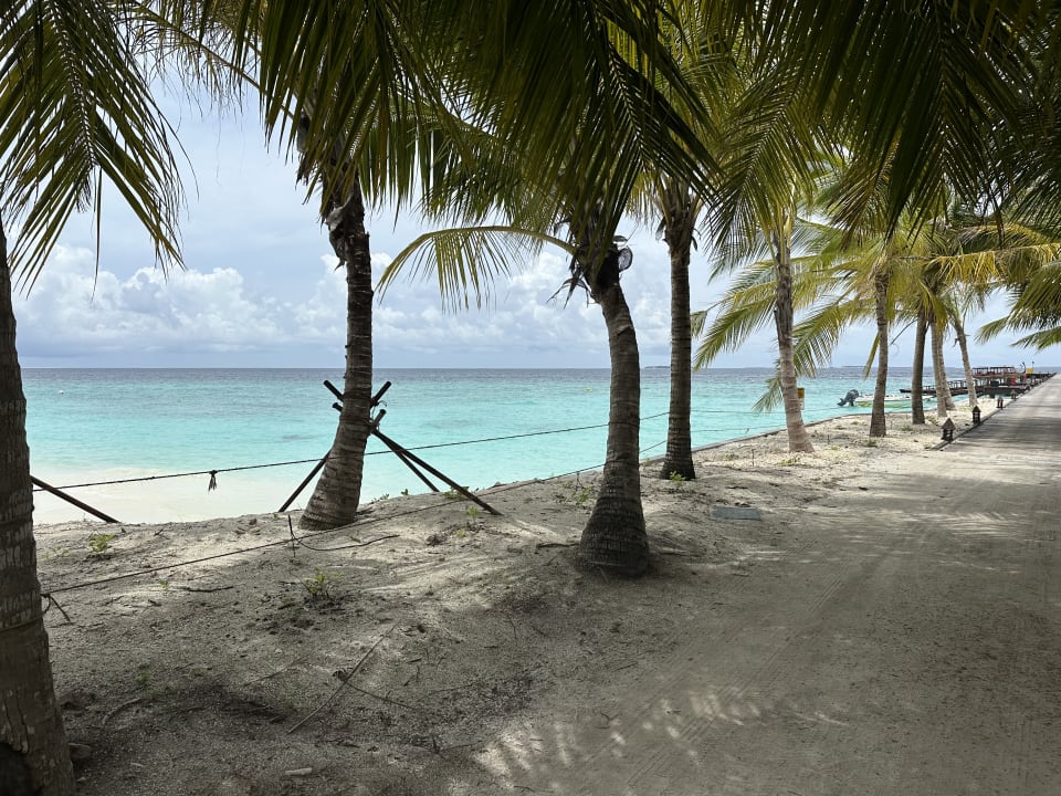 Strand Adaaran Select Meedhupparu Island Resort - Premium All Inclusive