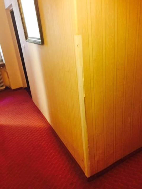 Abgewohnter Gang Hotel Cryston