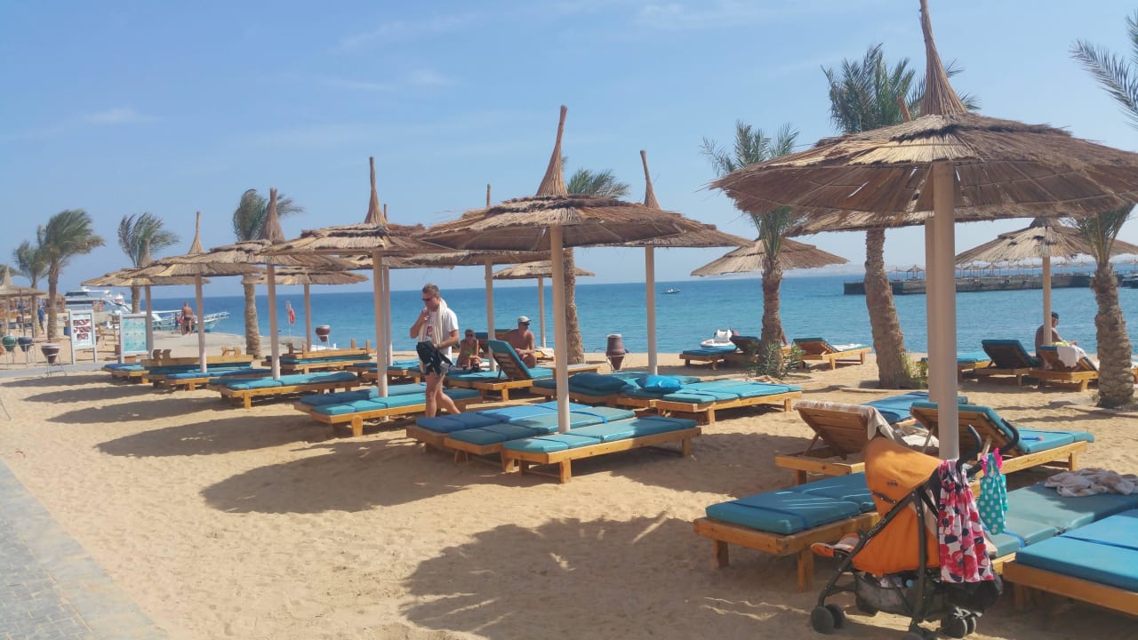 Na plaży Pickalbatros Aqua Park Resort - Hurghada