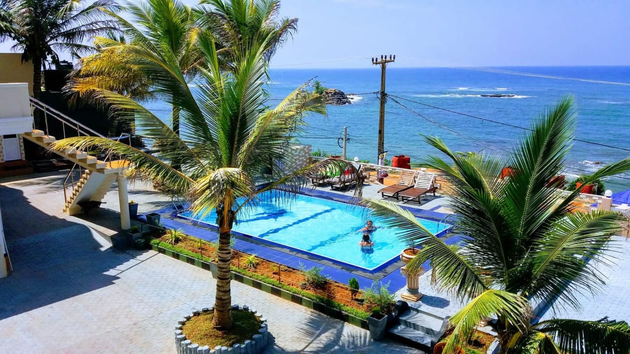 Pool Bochum Lanka Hotel/Resort