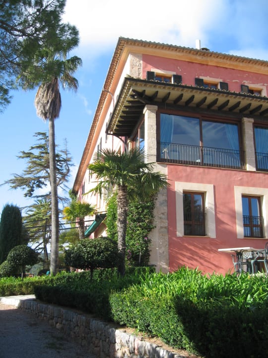 Blick auf die Fenster einer Suite Gran Hotel Son Net