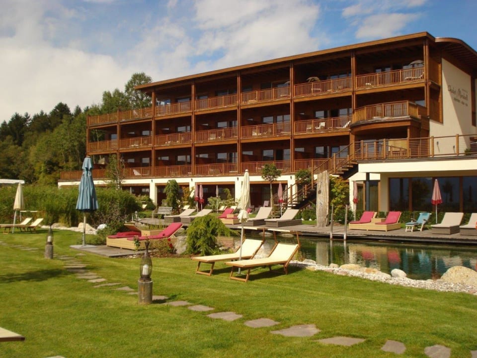 Aussenansicht vom neuen Teil ("Chalet") Hotel Chalet Mirabell