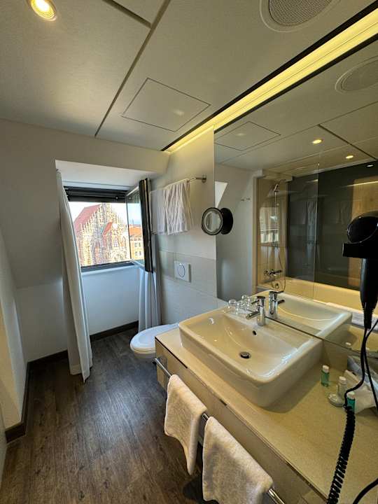 Zimmer SORAT Hotel Saxx Nürnberg