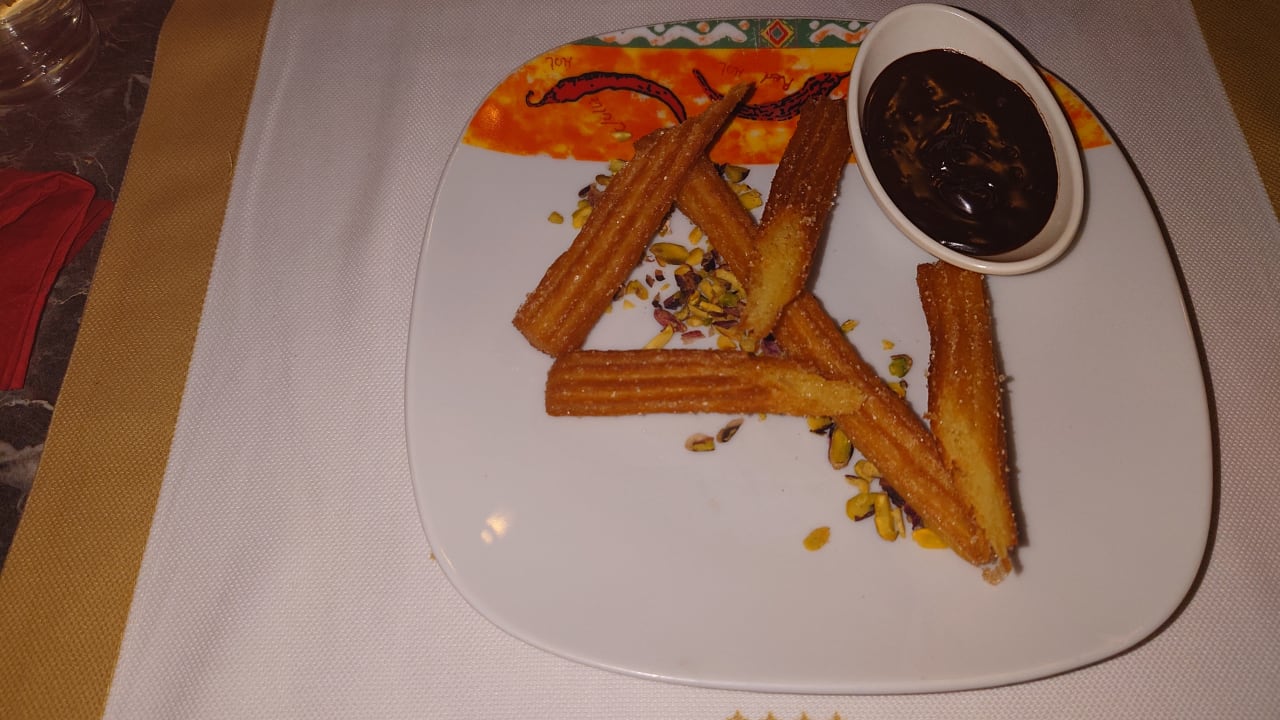 Gastro Iz Flower Side Beach Hotel