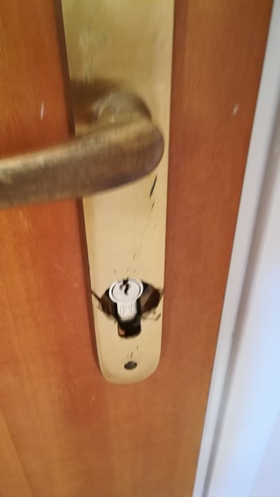 Zimmer Asterias Village Resort