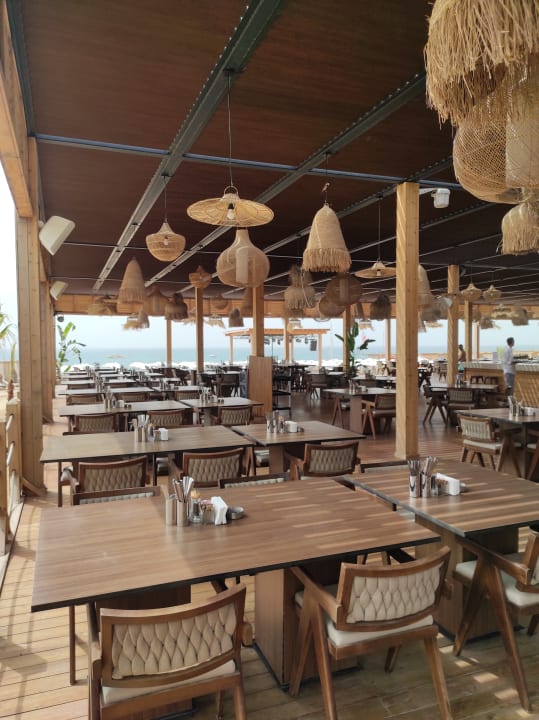 Gastro Jacaranda Luxury Resort