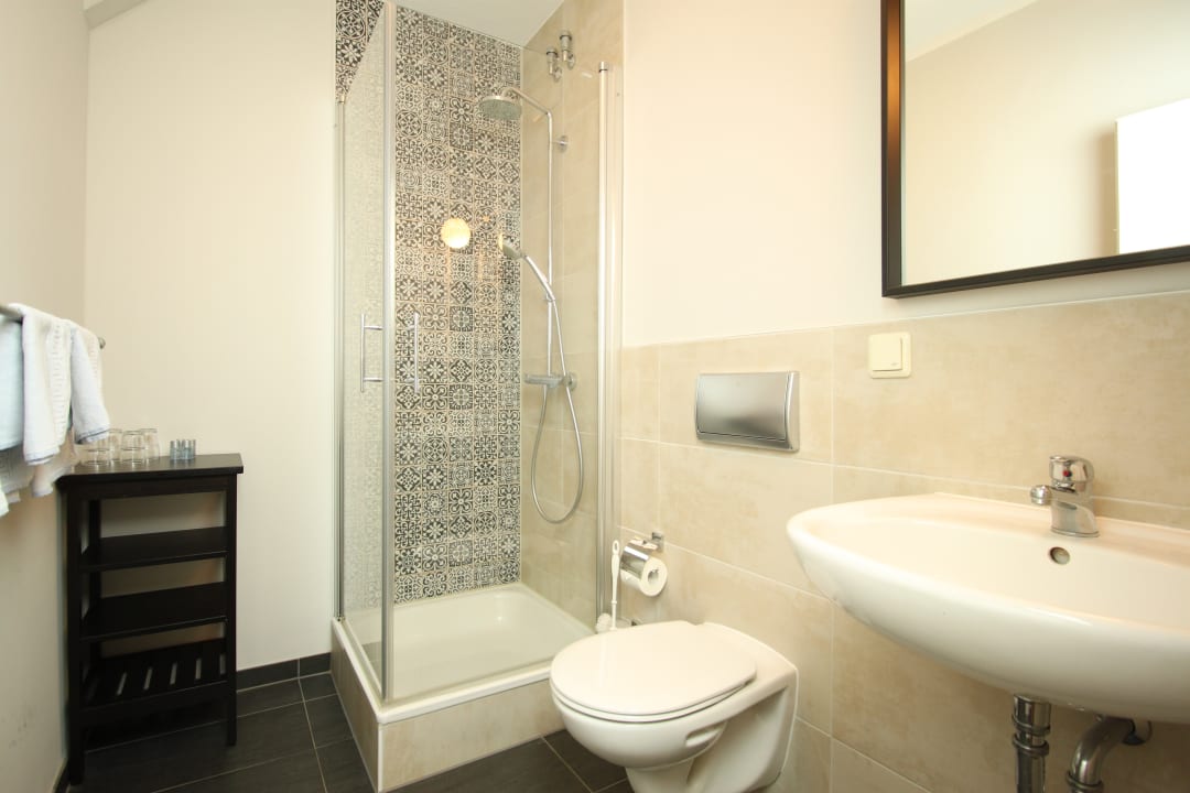 Zimmer Residenz am Ostufer