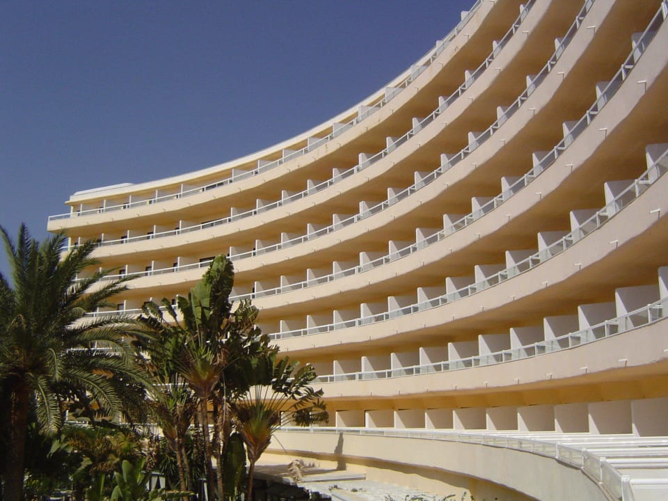 Hotel von der Poolseite Hotel Riu Palace Palmeras