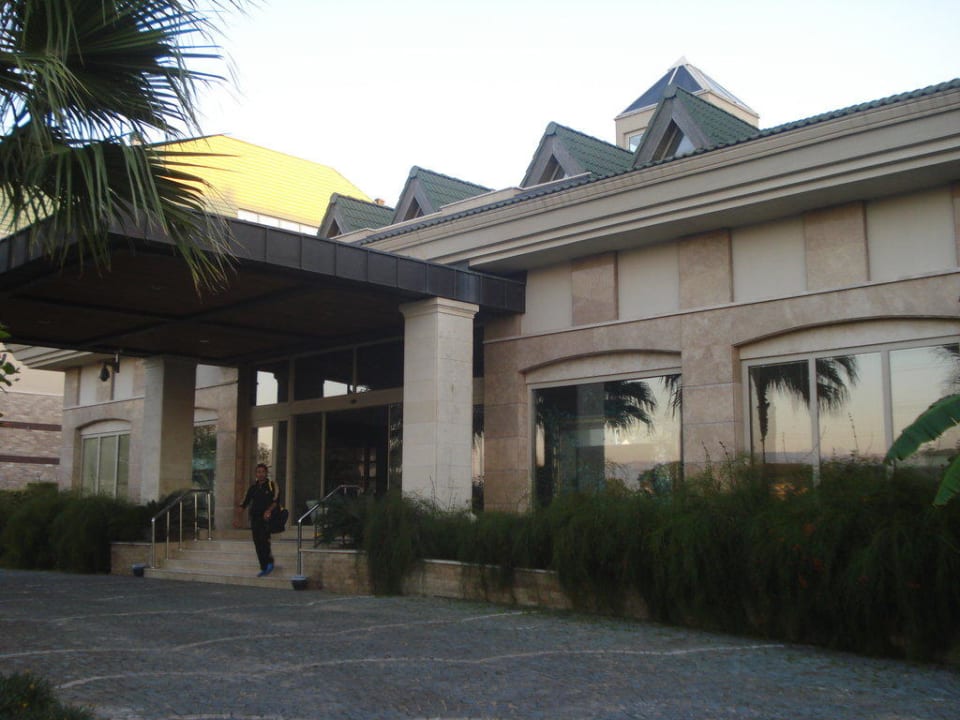 Haupteingang Can Garden Resort