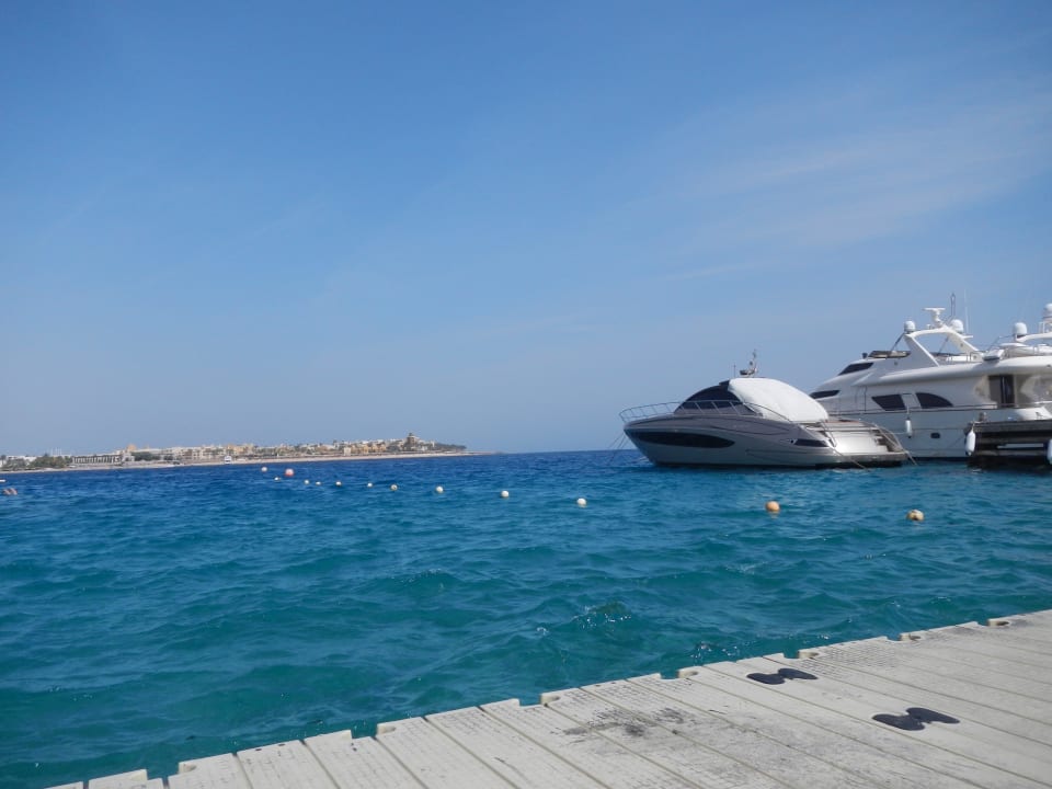 Steg / Hausriff Cleopatra Luxury Resort Makadi Bay