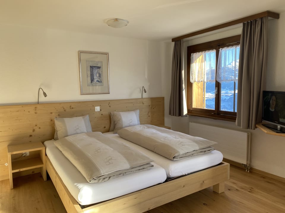 Zimmer Hotel Garni Postigliun