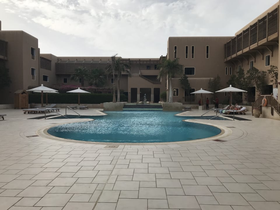 Pool The Breakers Diving & Surfing Lodge