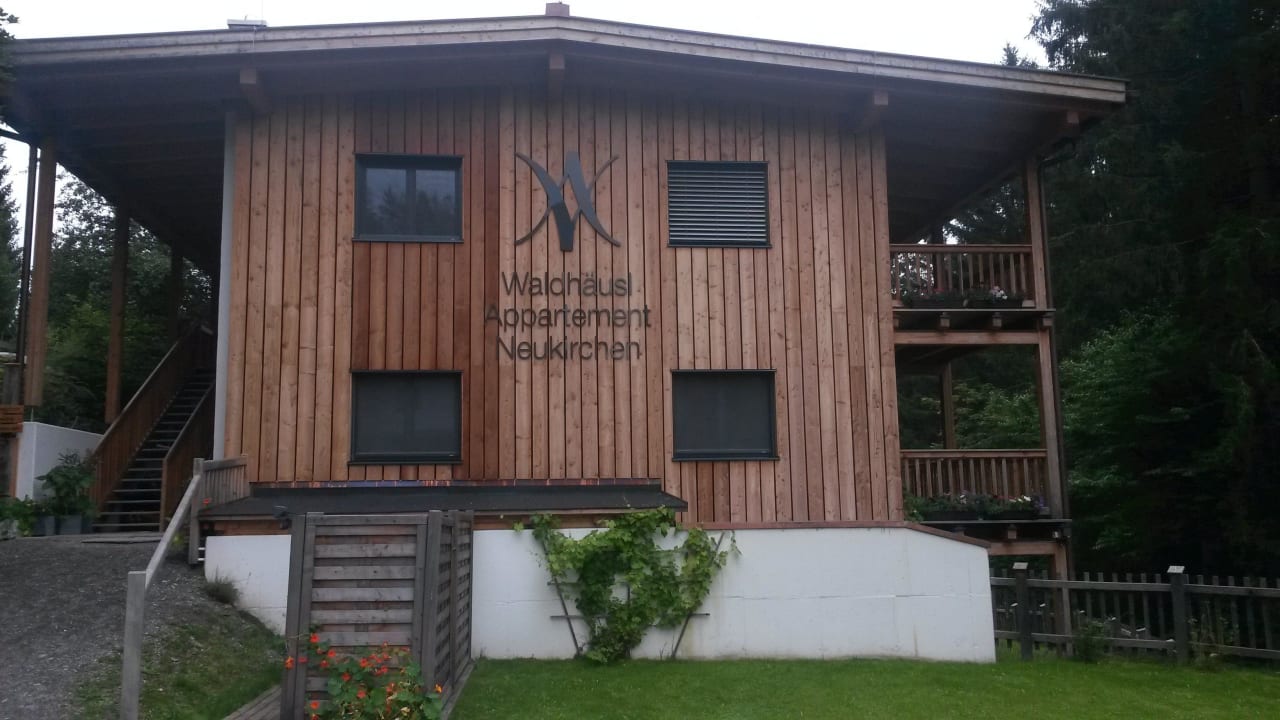 Vorderansicht Apartment Waldhäusl