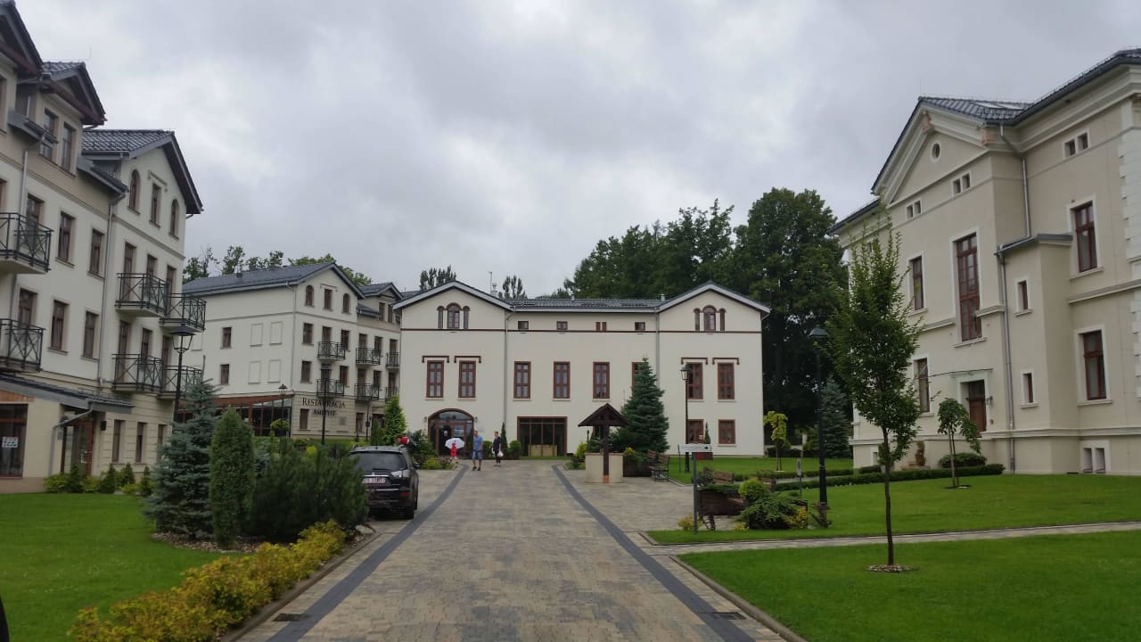 Budynek Event Zdrój Event Zdrój Hotel