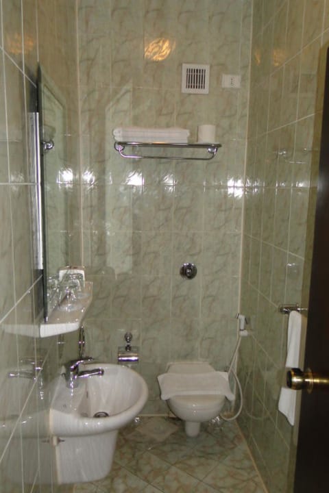 Das Gäste-WC in der Suite  Golden Beach Resort