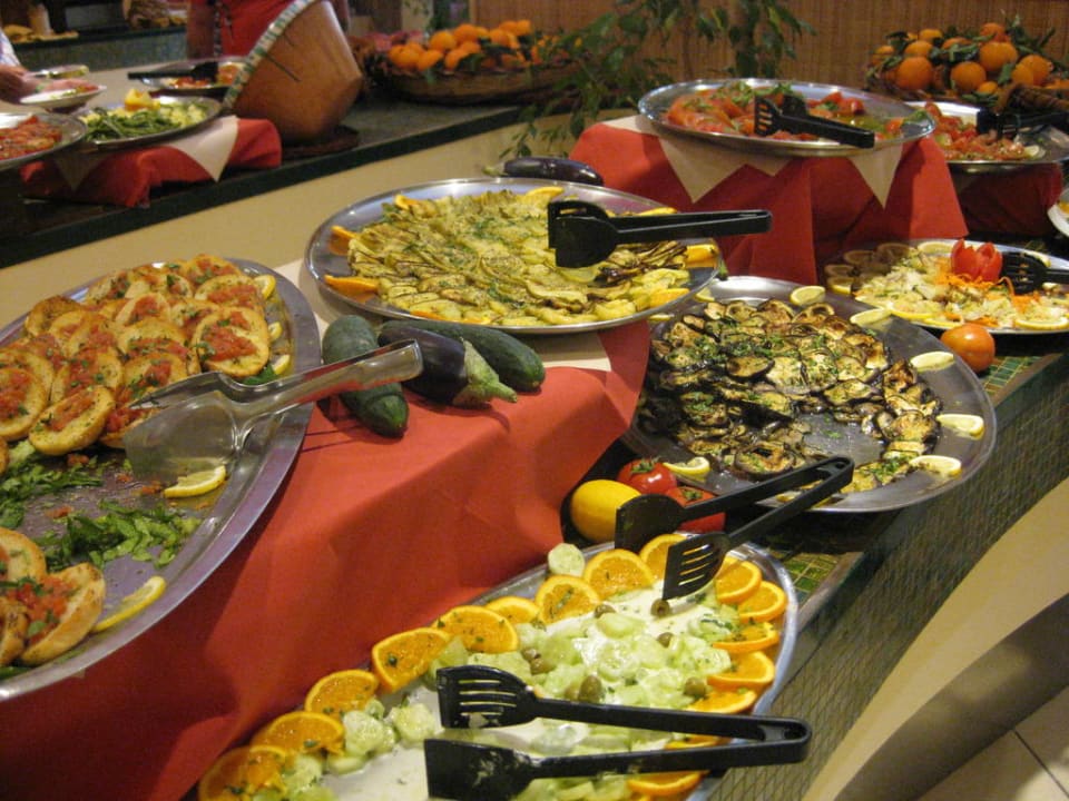 Buffet Falkensteiner Club Funimation Garden Calabria
