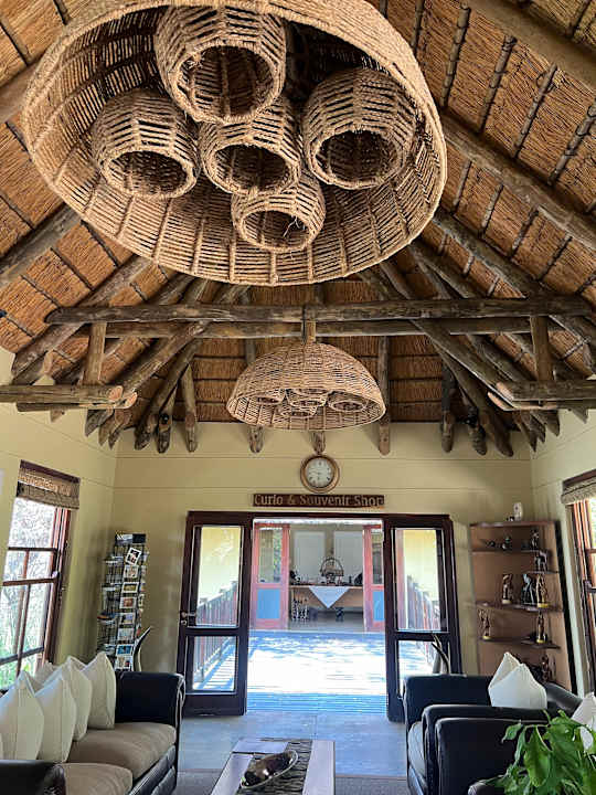 Lobby Divava Okavango Lodge & Spa