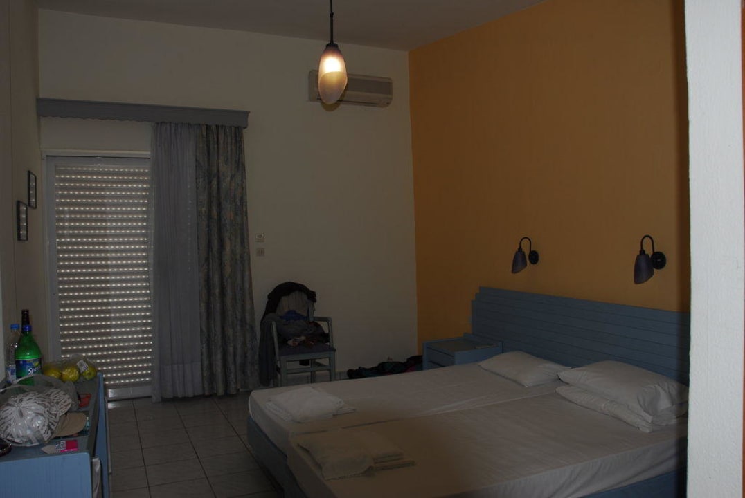 Unser Zimmer Iris Hotel