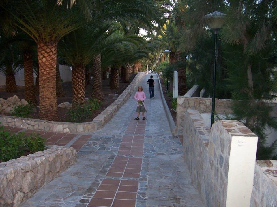 Weg zum Ort Hotel Royal Suite