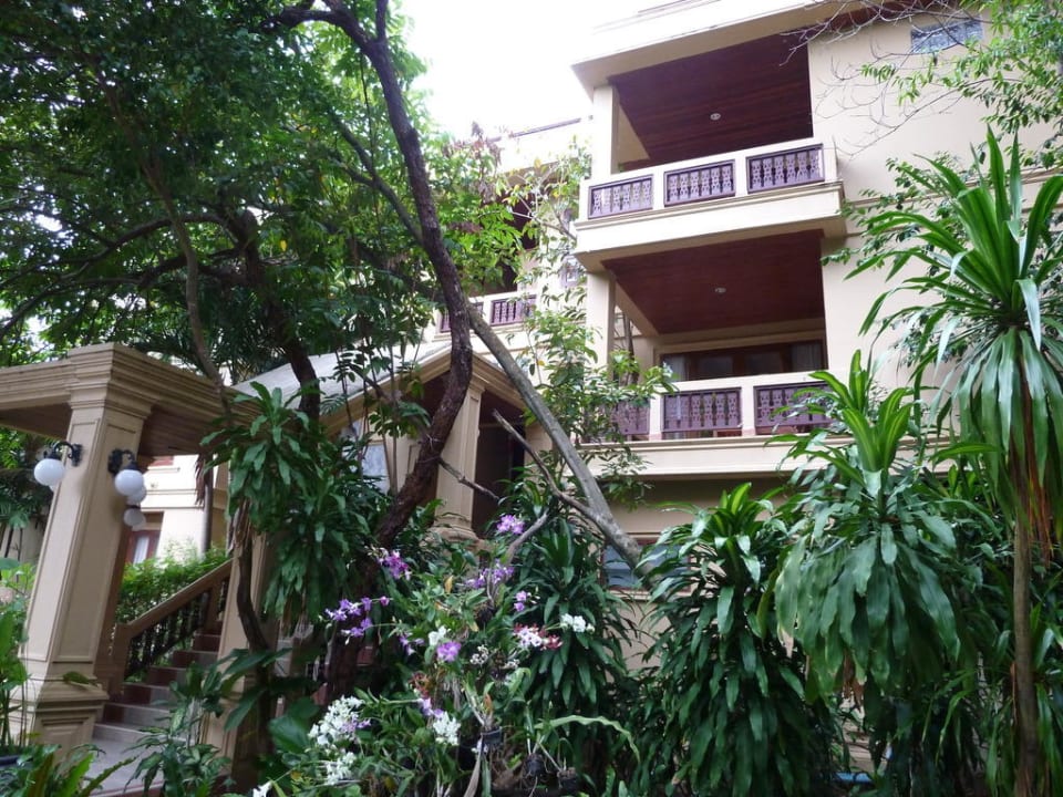 Außenansicht Gardenwing alt The Fair House Beach Resort