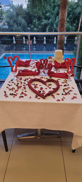 Gastro Telatiye Resort