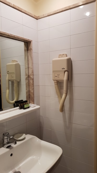 Zimmer Kernos Beach Hotel & Bungalows