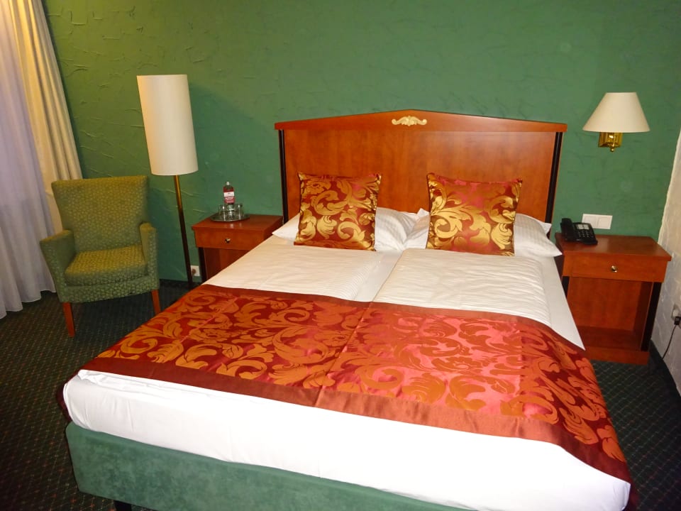 Zimmer Parkhotel Krone