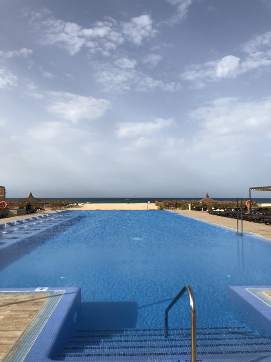 Pool Hotel Riu Touareg
