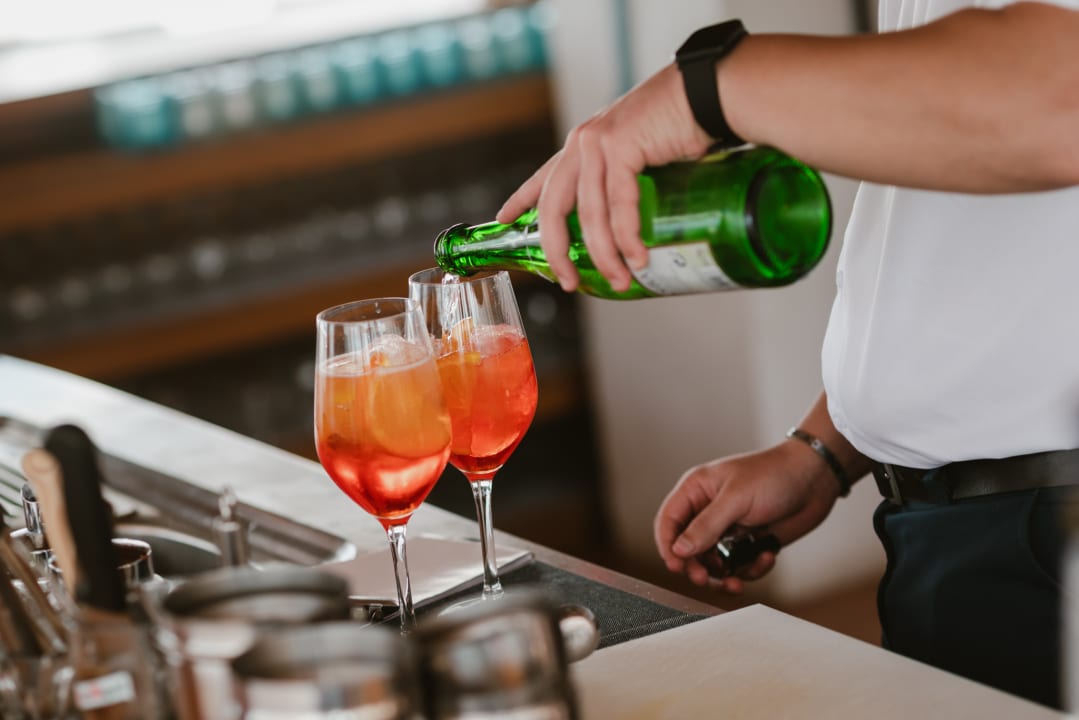 Gastro Parque Nereida Suites Hotel