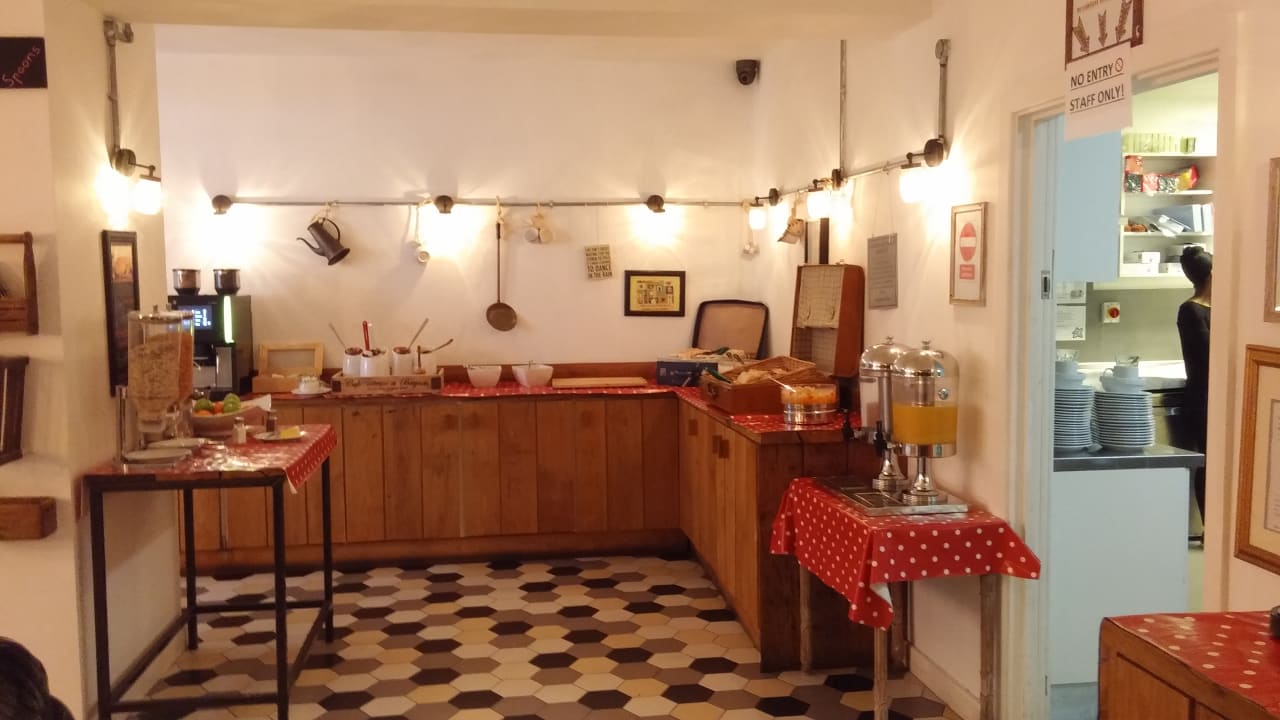 Restaurant Wombat's City Hostel London